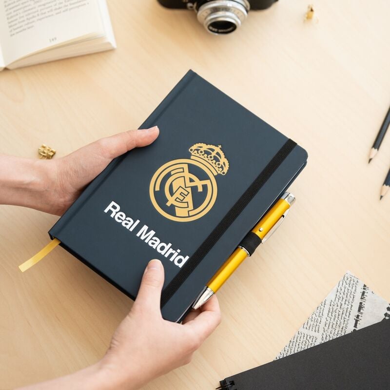 Cahier premium Real Madrid + projector pen, vue 5