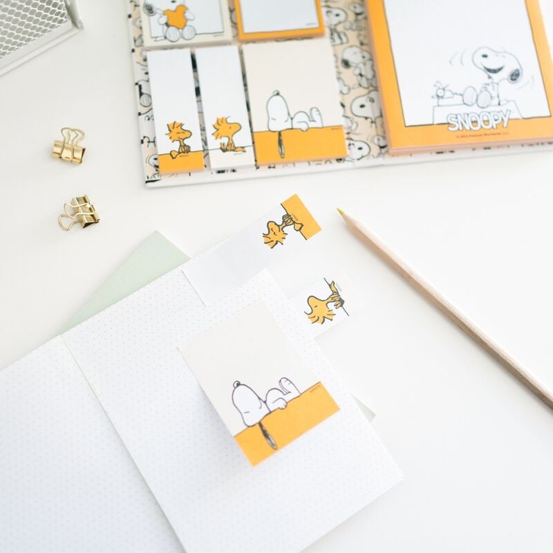 Cahier Snoopy Lazy Days Sticky notes, vue 4