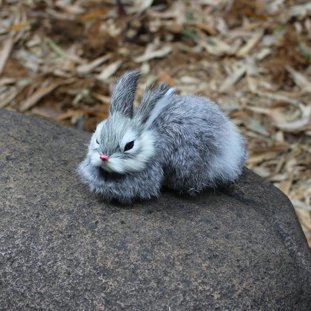 peluche-lapin-realiste