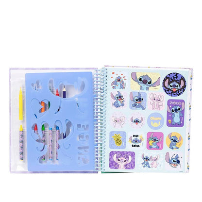 Coloriage Disney Stitch Activity album, vue 2