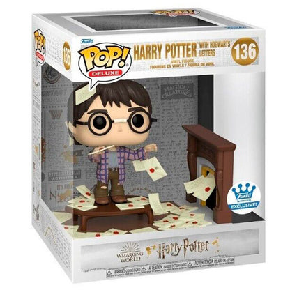 Figurine Funko POP! Deluxe Harry Potter Anniversary Harry Potter with Hogwarts Letters Exclusive