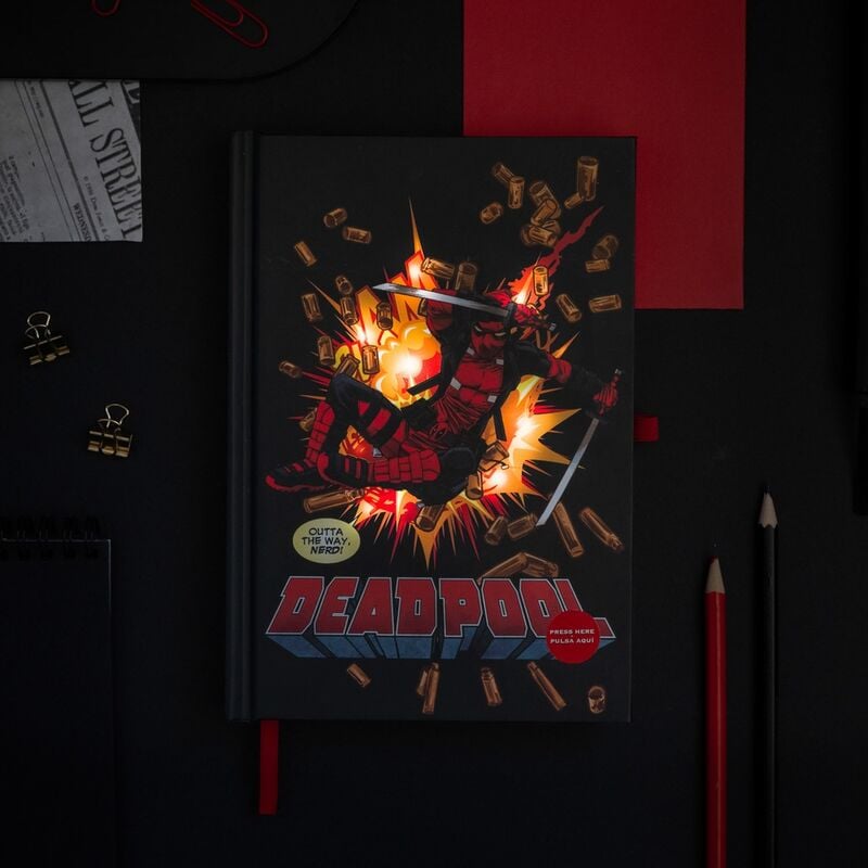 Cahier Marvel Deadpool A5 premium led, vue 5