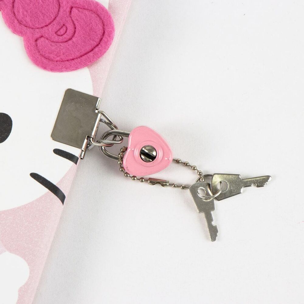 Agenda Hello Kitty + pen, vue 3