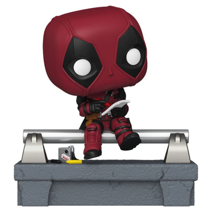 Figurine Funko POP! Deluxe Deadpool Deadpool on Bridge, vue 2