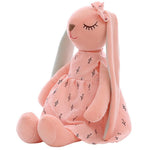 peluche-lapin-fille